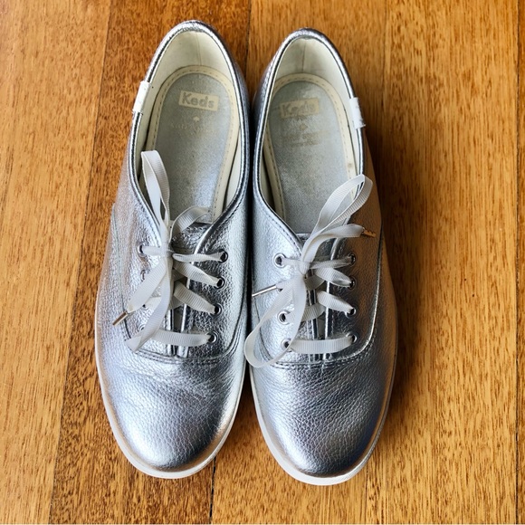 Keds x Kate Spade ♠️ New York silver leather sneakers - Picture 4 of 8